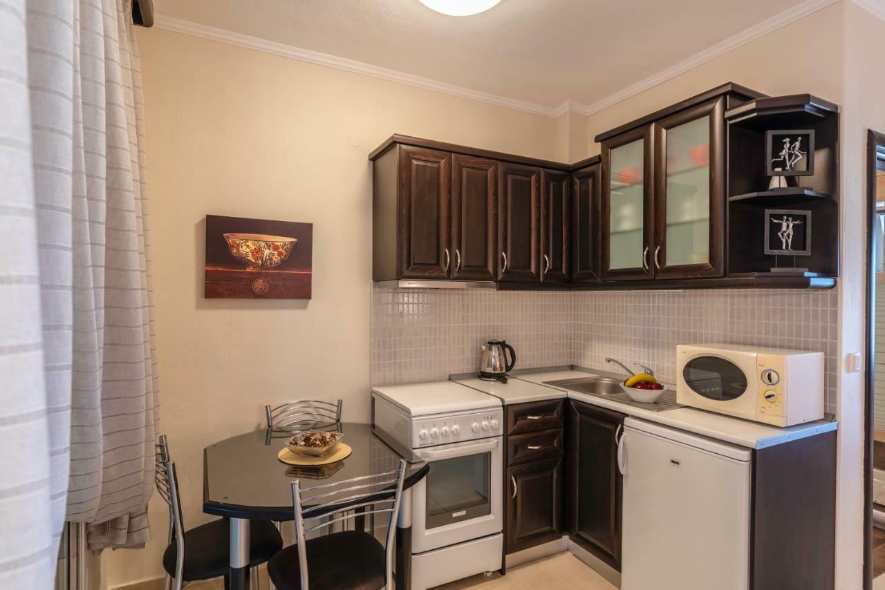 Niki Apartments クリッシ・アモウディア エクステリア 写真